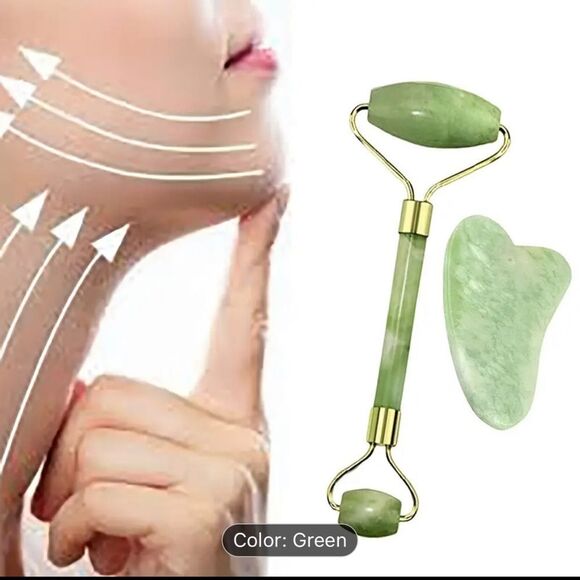 Jade Roller - Picture 2 of 5